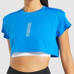 Gymshark pulse graphic crop top